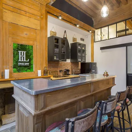 Apartment Host - Coeur Vieux &