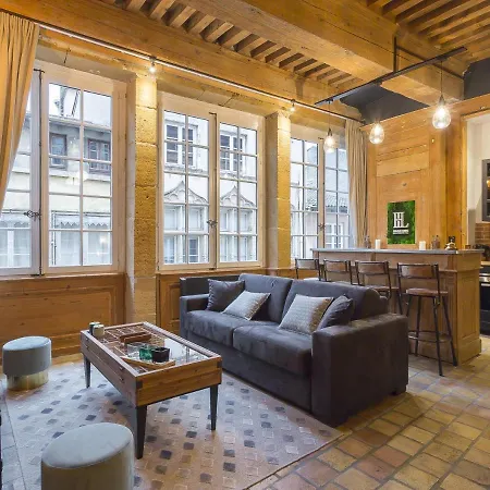 Apartment Host - Coeur Vieux &
